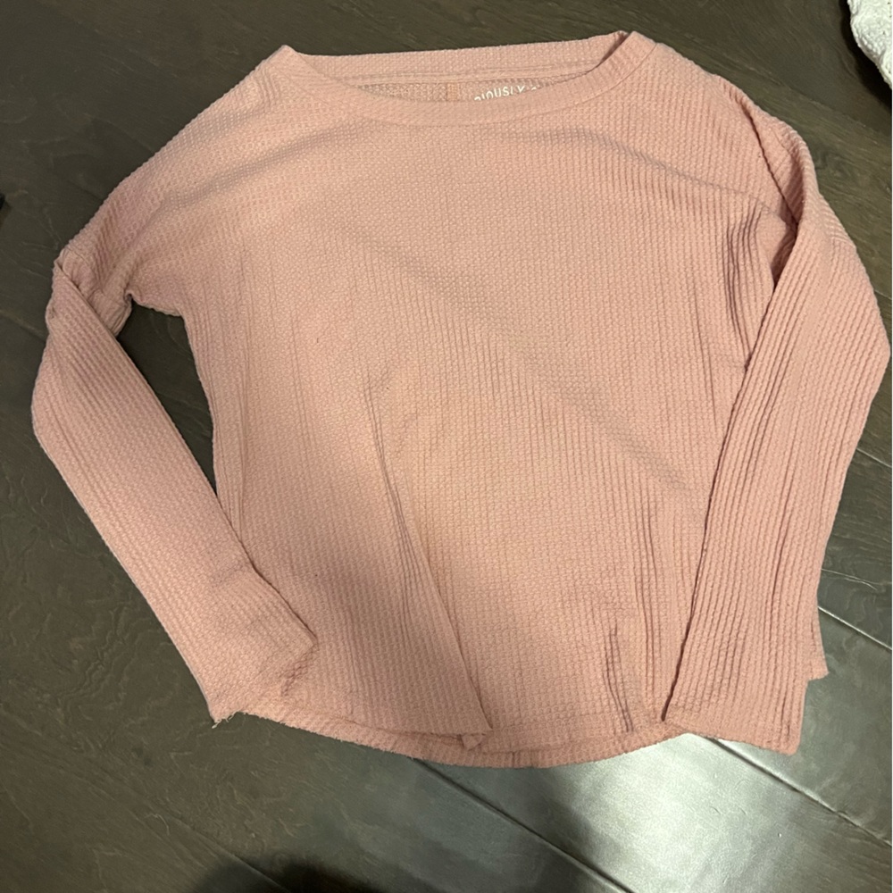 Aeropostale pink sweater size: M